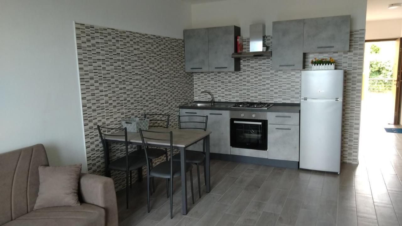 Via Mediterraneo 39 Casa Vacanze 佩塔恰托 外观 照片