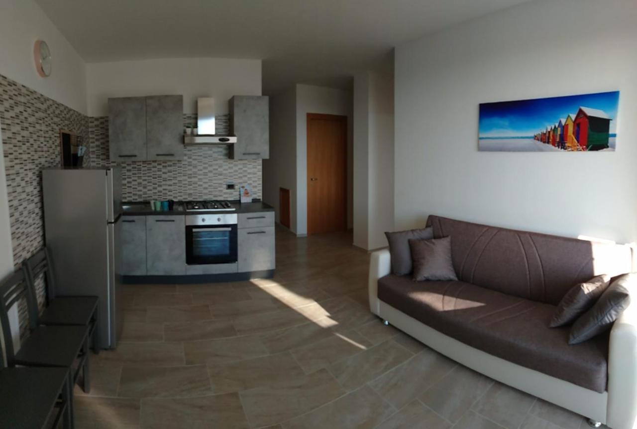 Via Mediterraneo 39 Casa Vacanze 佩塔恰托 外观 照片