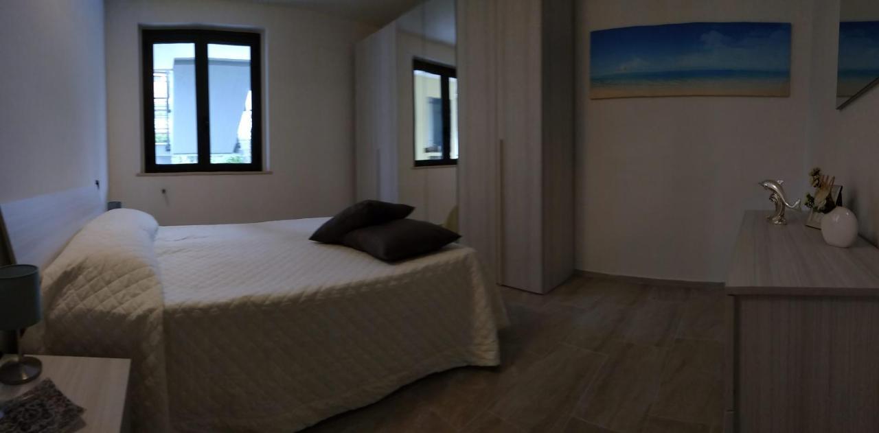 Via Mediterraneo 39 Casa Vacanze 佩塔恰托 外观 照片